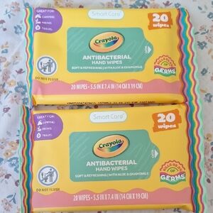Crayola Antibacterial Hand Wipes - Yellow & Green Pack